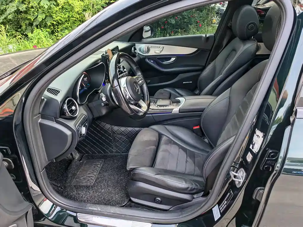 Mercedes-Benz C-Class 2019 — фото 8
