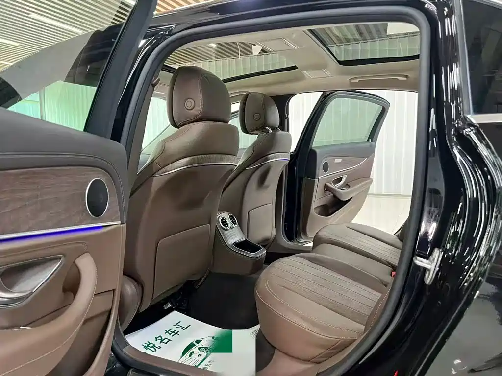 Mercedes-Benz E-Class 2020