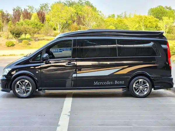 Mercedes-Benz Vito 2013