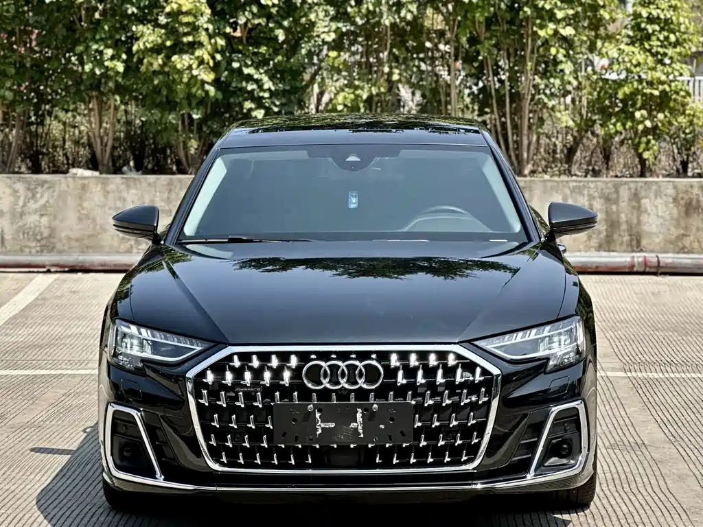 Audi A8 2023 — фото 2