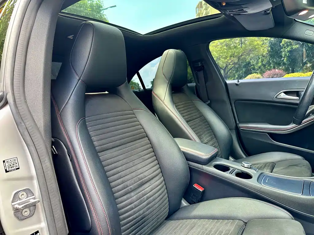 Mercedes-Benz CLA 2018 — фото 18