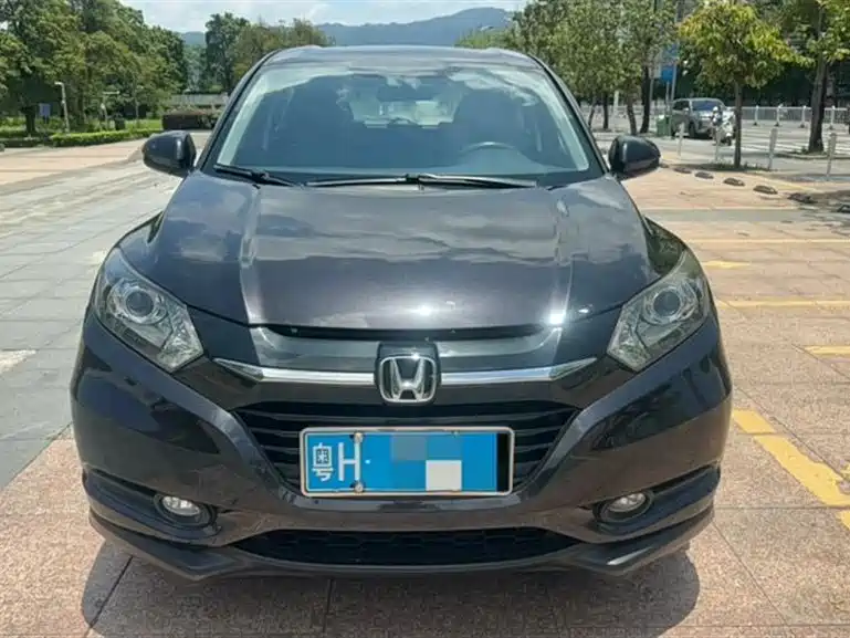 Honda Vezel 2015