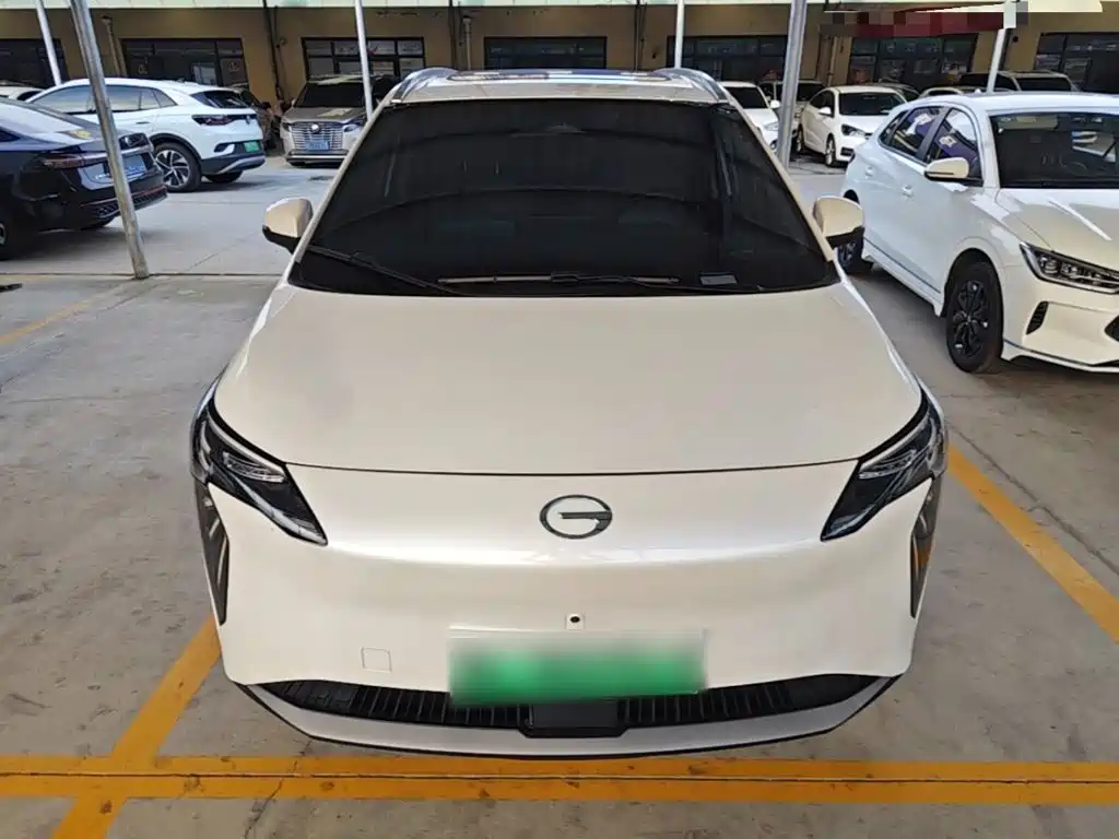 Aion Y 2024