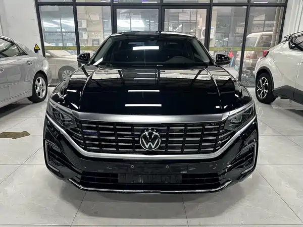 Volkswagen Passat Plug-In Hybrid 2022