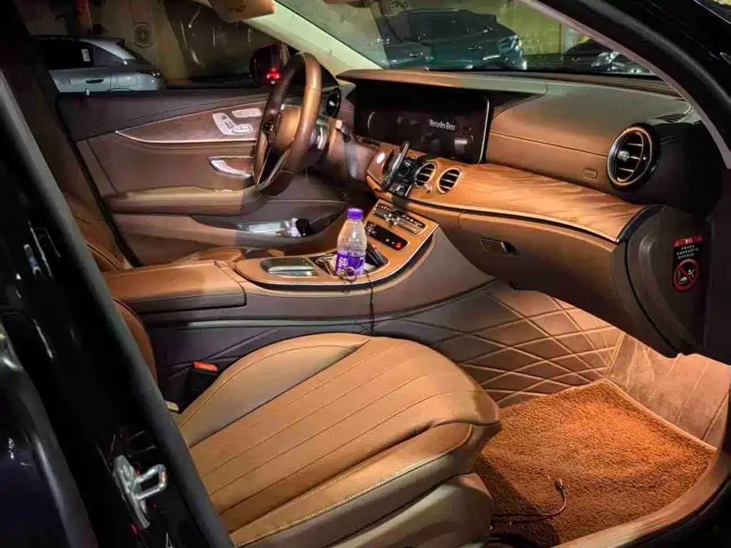 Mercedes-Benz E-Class 2023