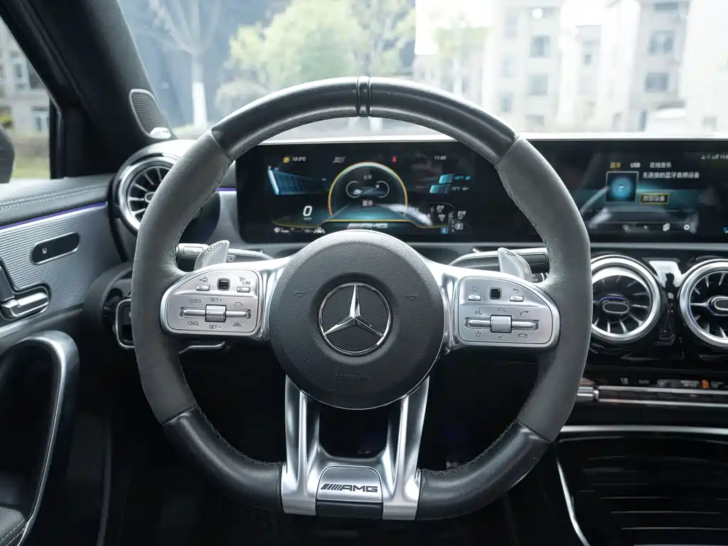 Mercedes-Benz A-Class AMG 2021 — фото 10