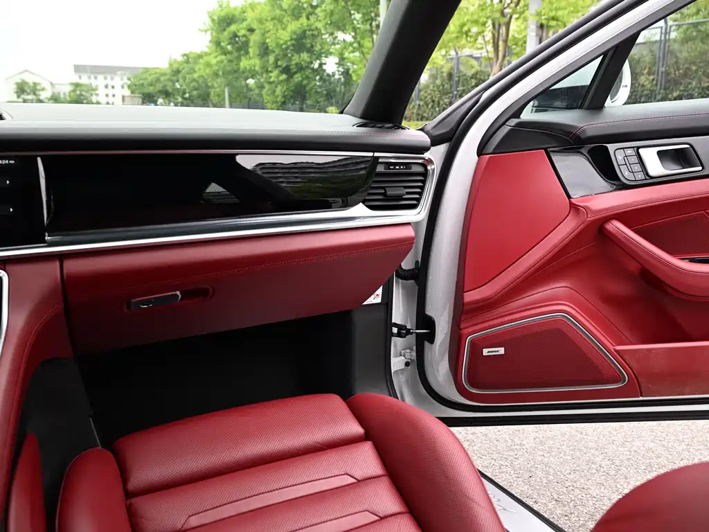 Porsche Panamera 2019 — фото 12