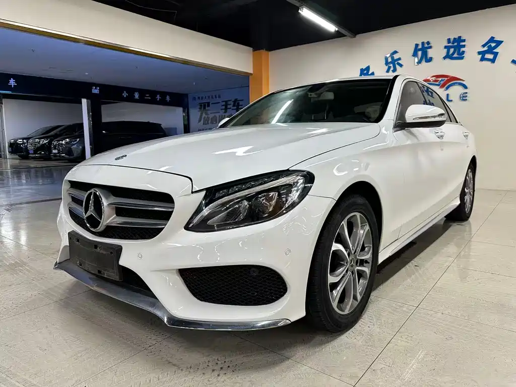 Mercedes-Benz C-Class 2017