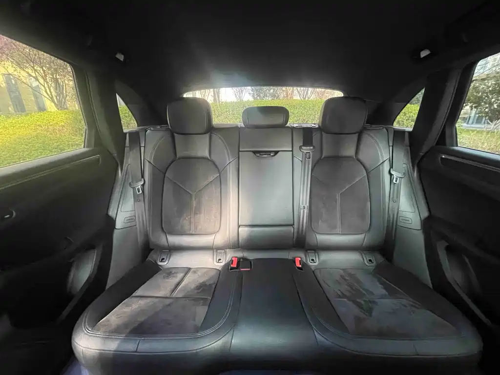 Porsche Macan 2021 — фото 14