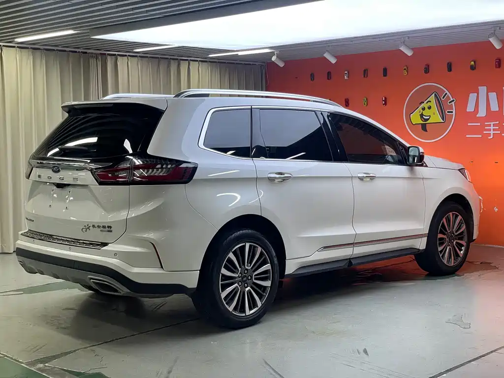 Ford Edge 2021