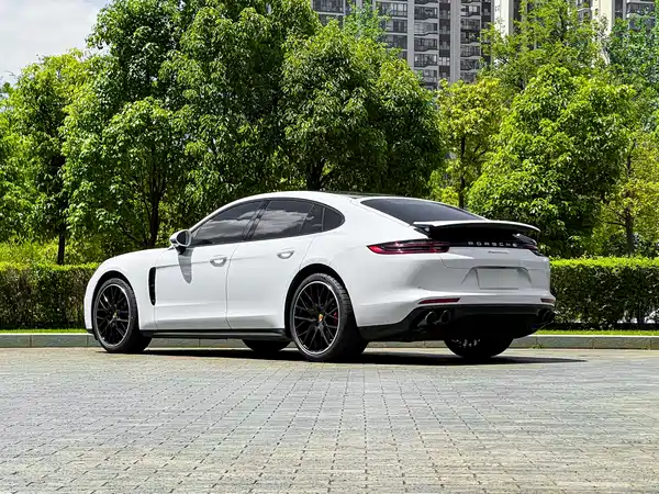 Porsche Panamera 2017