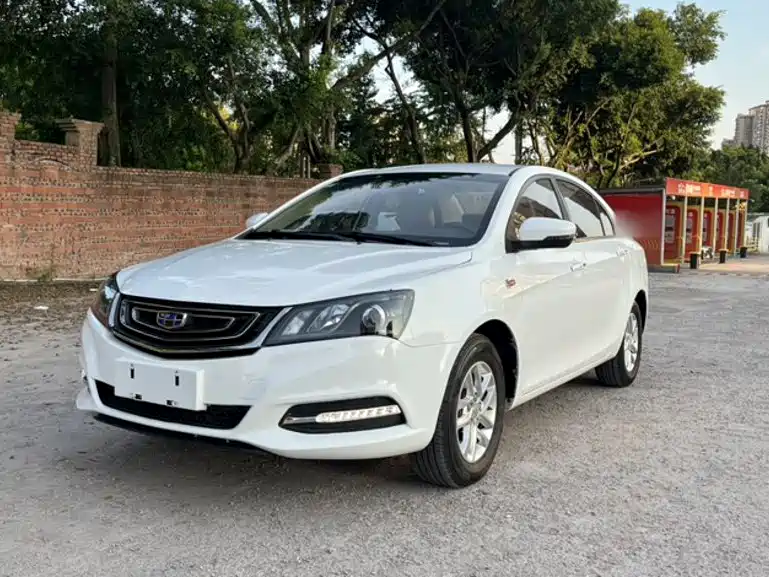 Geely Emgrand 2017