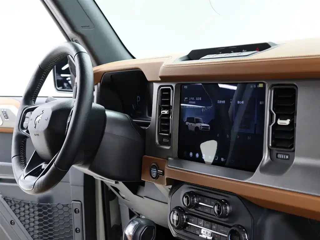Ford Bronco 2025 — фото 10