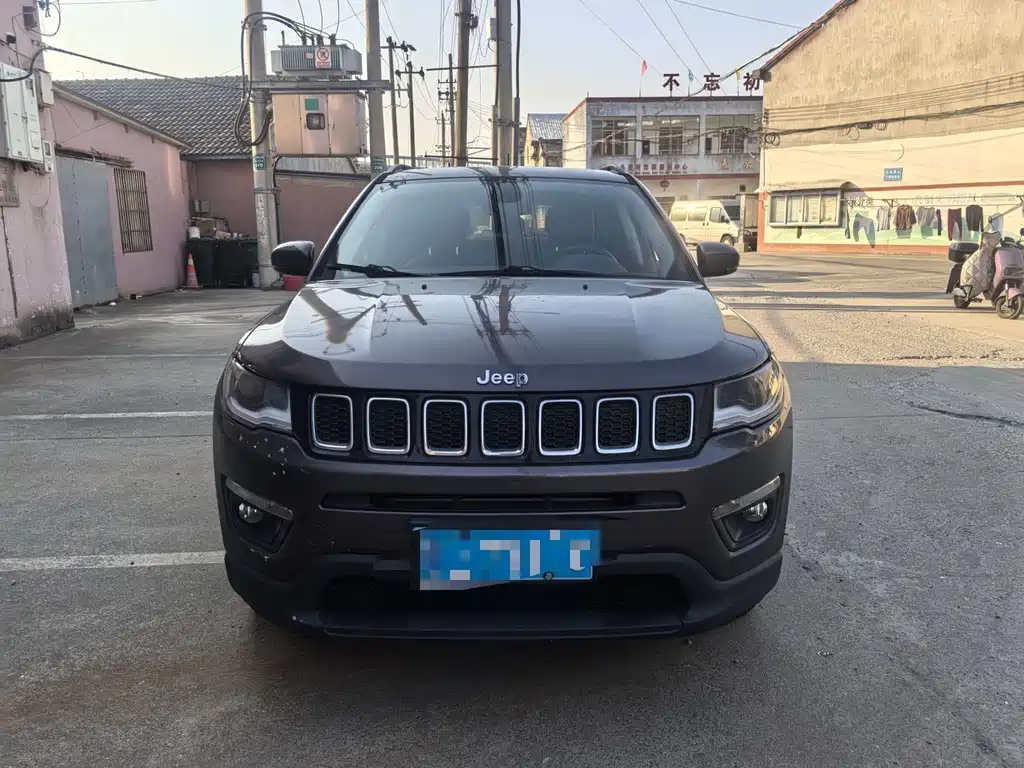 Jeep Compass 2017 — фото 6