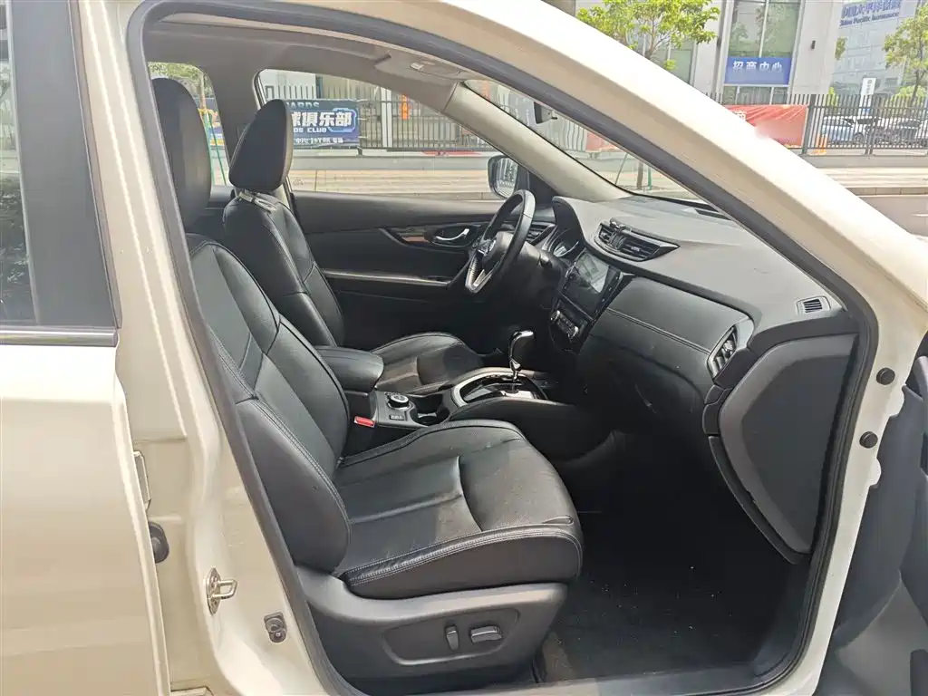Nissan X-Trail 2020 — фото 25