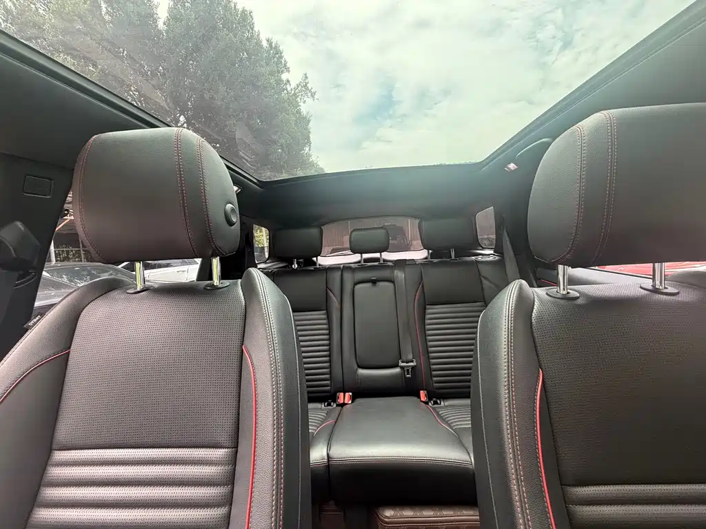 Land Rover Discovery Sport 2022 — фото 11
