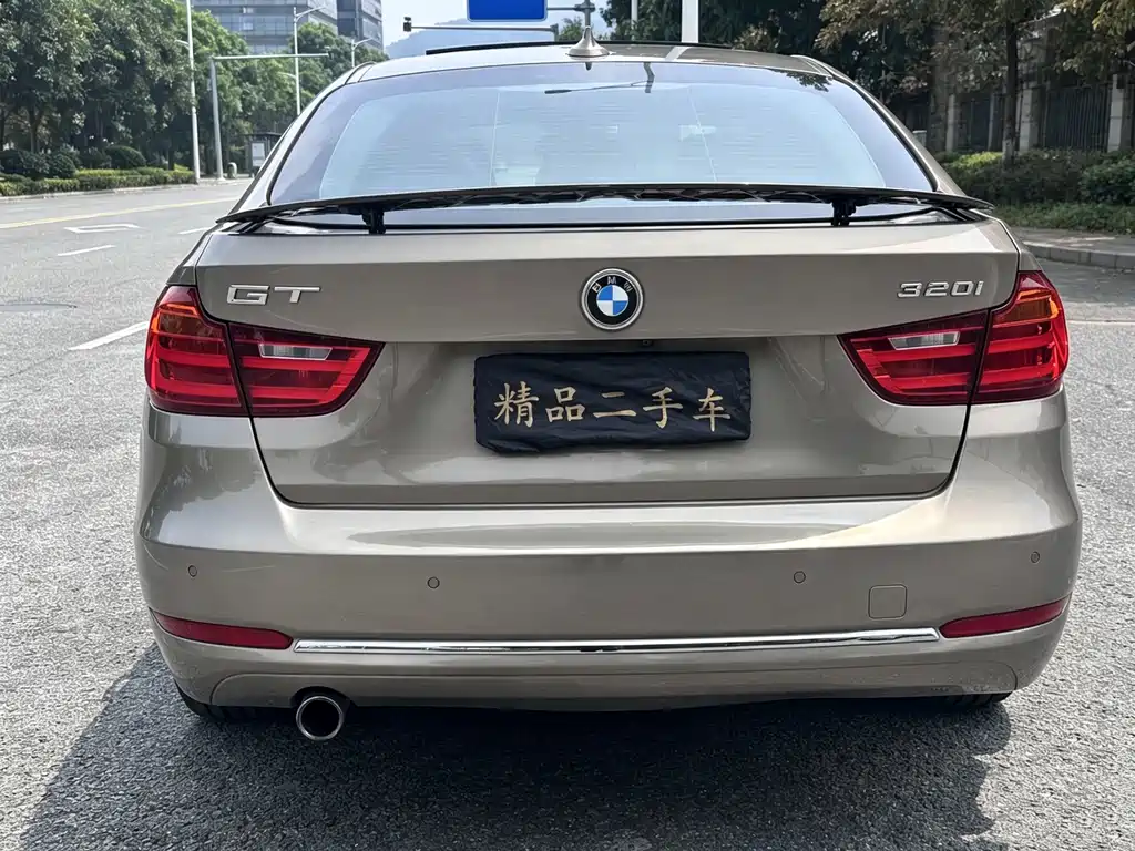 BMW 3 Series GT 2016 — фото 11