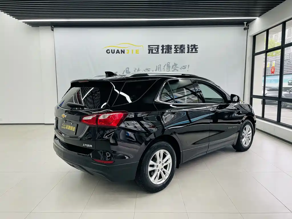 Chevrolet Equinox 2020 — фото 16