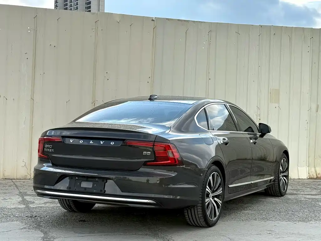 Volvo S90 2022 — фото 7