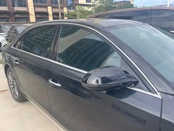 Audi A8 2015