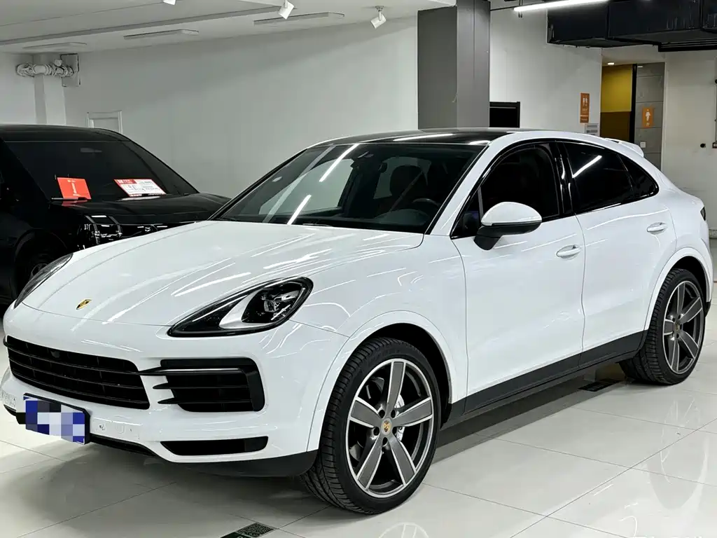Porsche Cayenne 2021 — фото 1