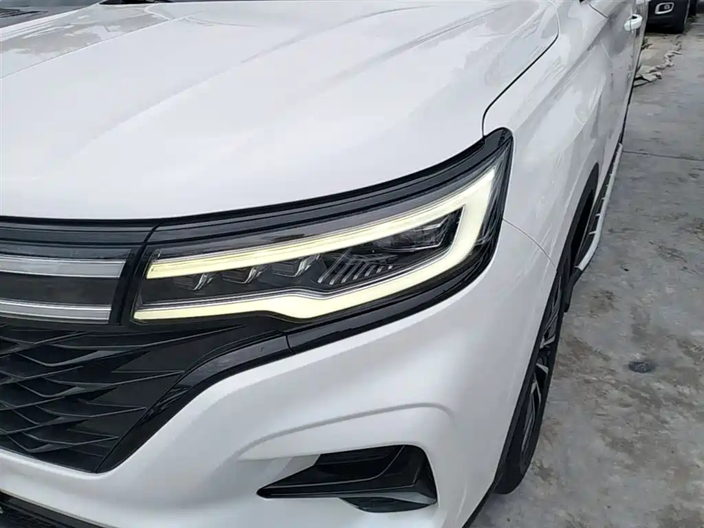 Roewe RX5 MAX 2021 — фото 23