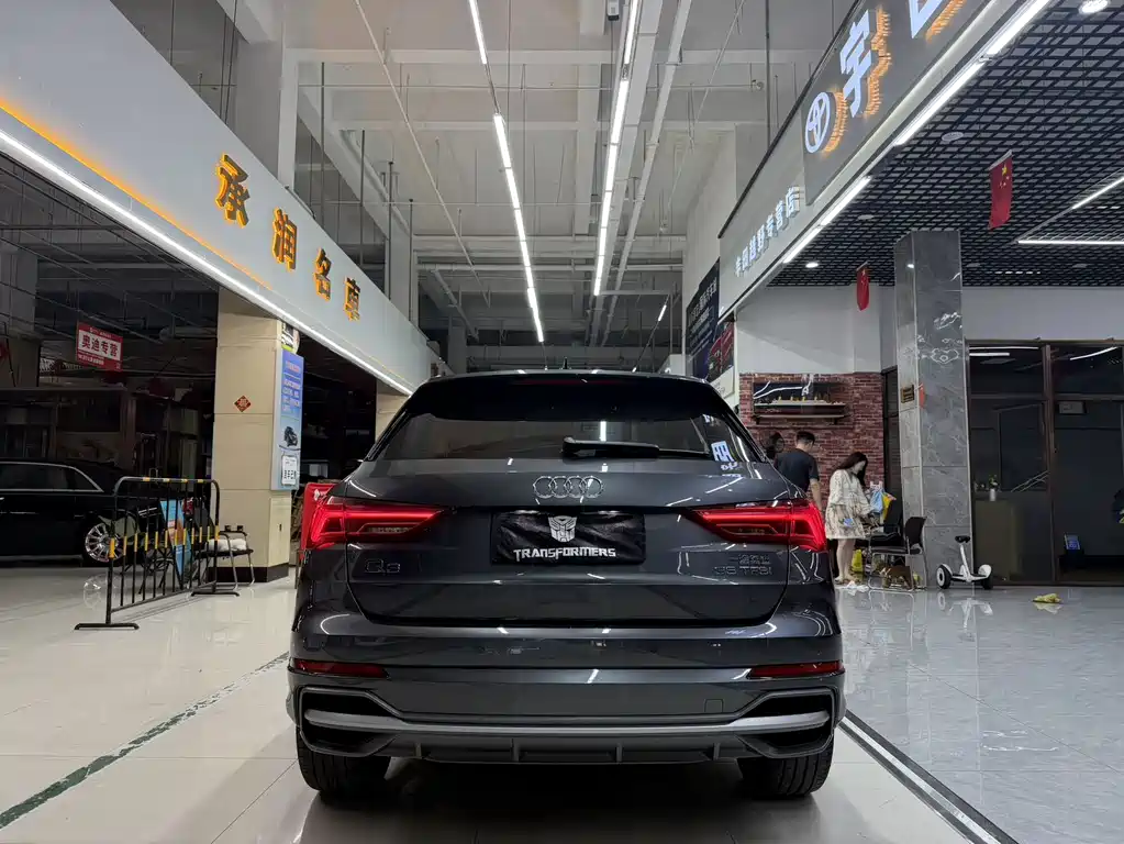 Audi Q3 2022
