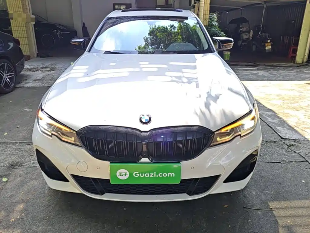 BMW 3 Series 2020