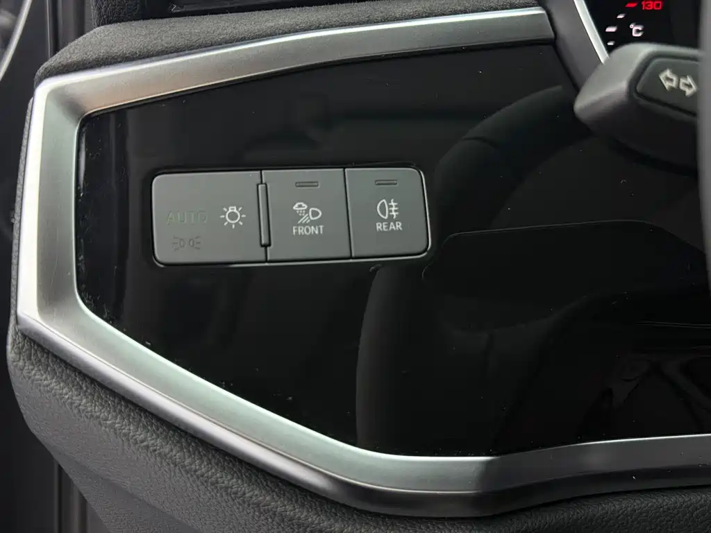 Audi Q3 2022 — фото 16