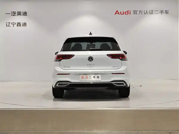 Volkswagen Golf 2024