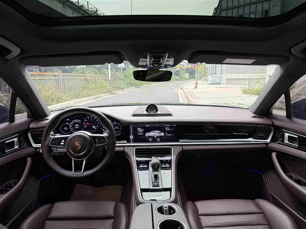 Porsche Panamera 2020 — фото 12