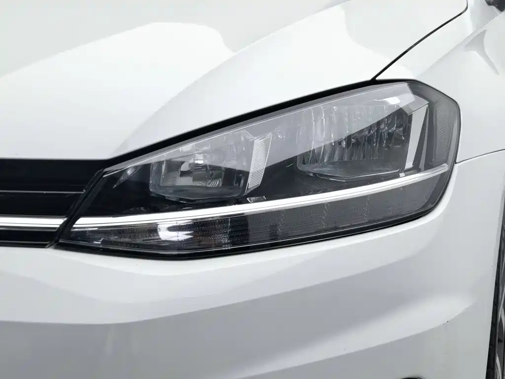 Volkswagen Golf 2020