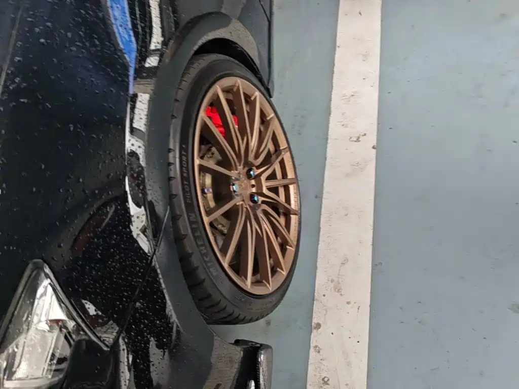 Lexus IS 2016 — фото 23