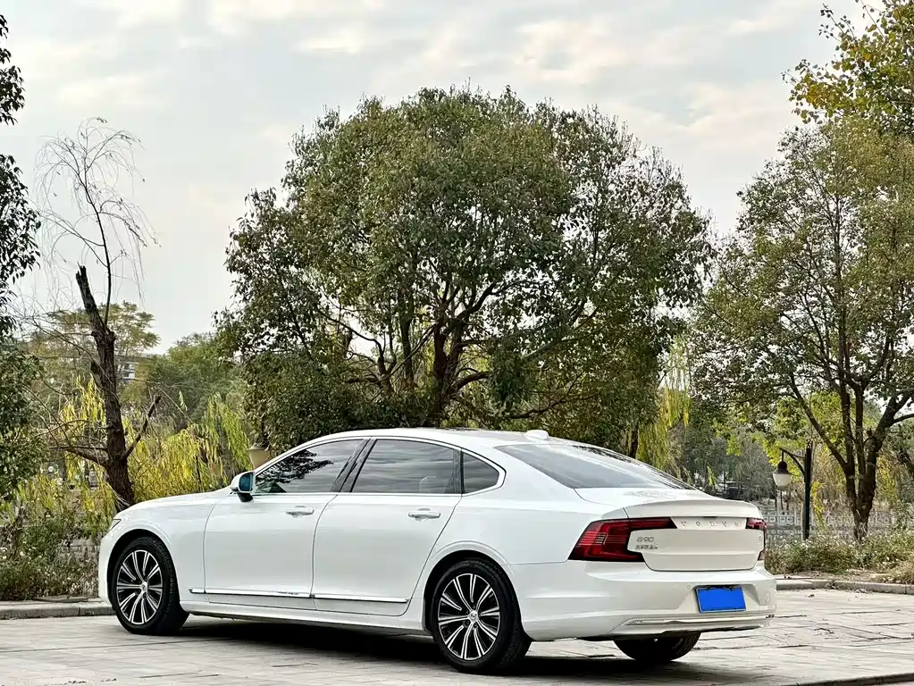 Volvo S90 2021 — фото 4