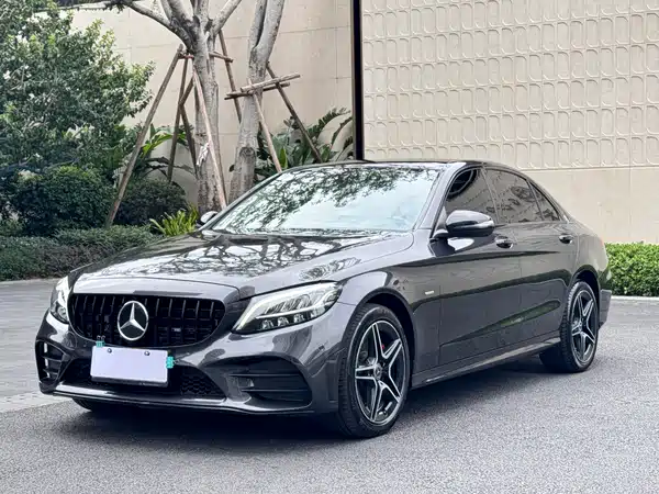 Mercedes-Benz C-Class 2021