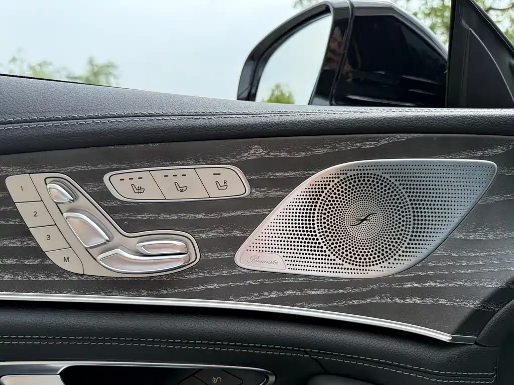 Mercedes-Benz AMG GT 2020 — фото 14