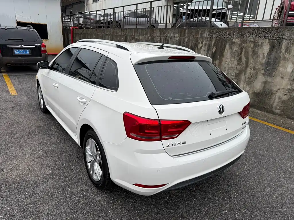 Volkswagen Gran Lavida 2018 — фото 4
