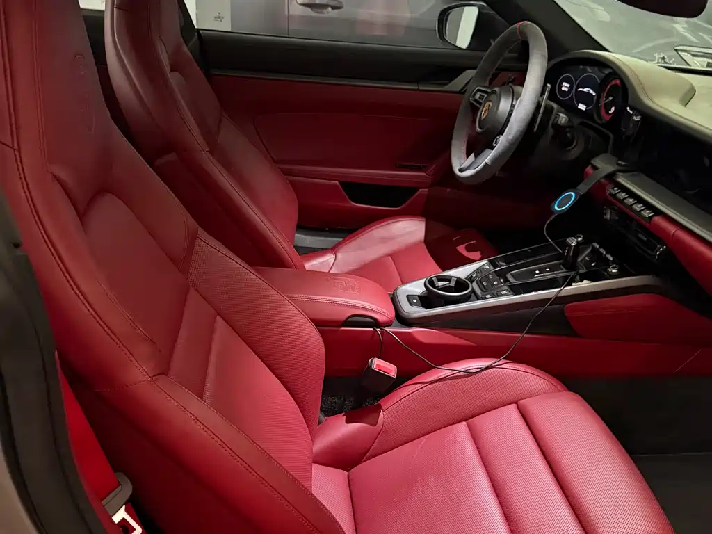 Porsche 911 2020