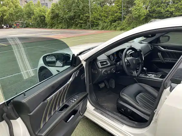 Maserati Ghibli 2017