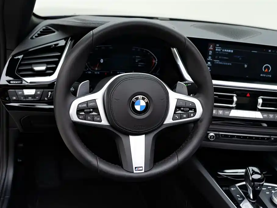 BMW Z4 2024 — фото 10