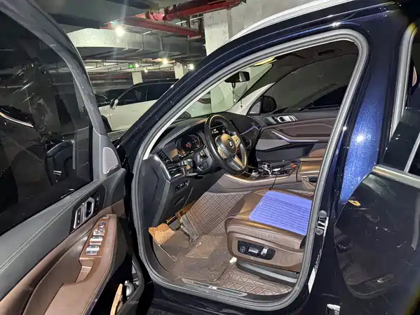 BMW X5 2022