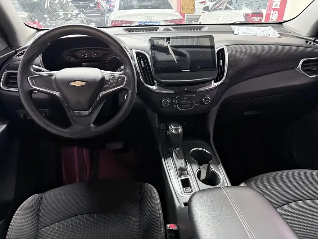 Chevrolet Equinox 2019 — фото 15