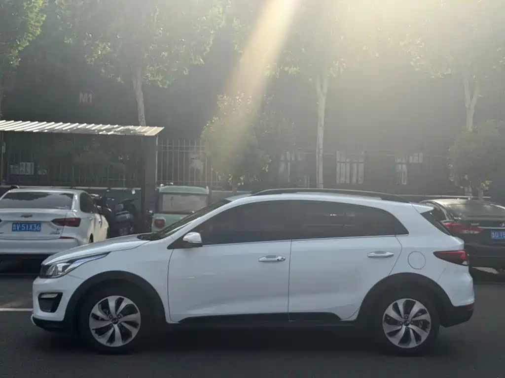 Kia KX Cross 2019