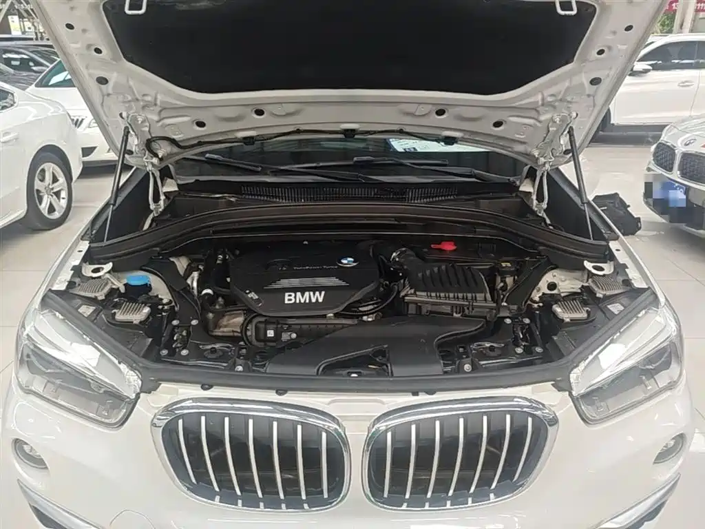 BMW X1 2018 — фото 16