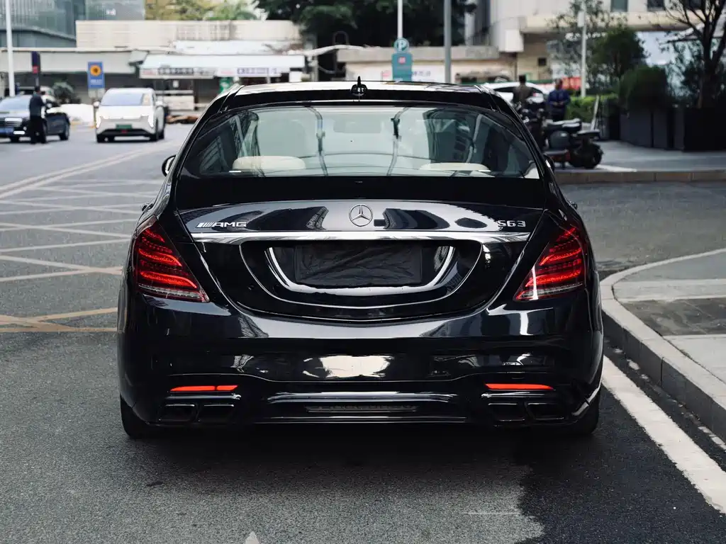 Mercedes-Benz S-Class AMG 2015 — фото 12
