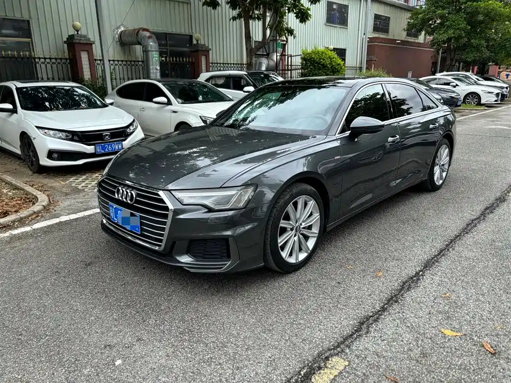 Audi A6L 2021 — фото 1