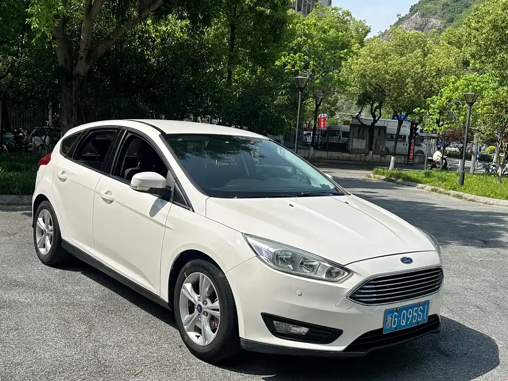 Ford Focus 2017 — фото 3