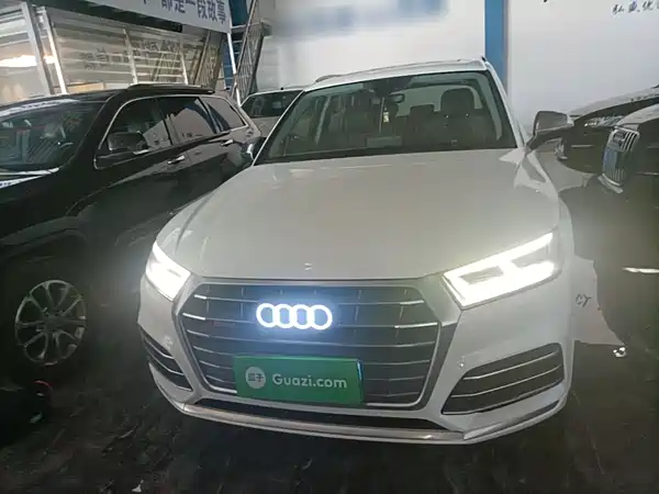 Audi Q5L 2019