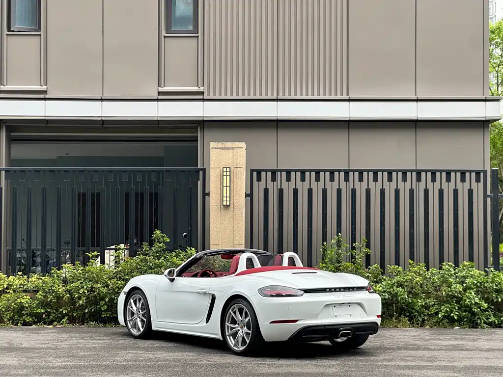 Porsche 718 2022 — фото 7