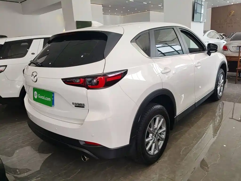 Mazda CX-5 2025